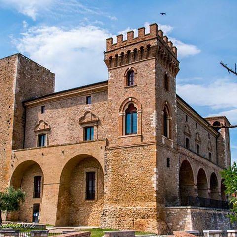 Hotel Leon D'Oro Castel Frentano Exterior photo