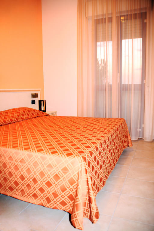 Hotel Leon D'Oro Castel Frentano Exterior photo