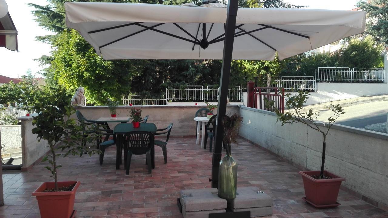 Hotel Leon D'Oro Castel Frentano Exterior photo